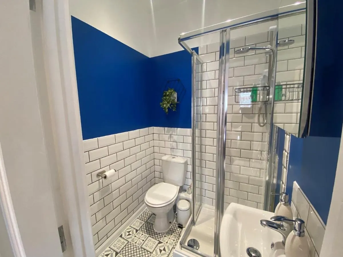 Hove Seaside Getaway Apartments  Brighton